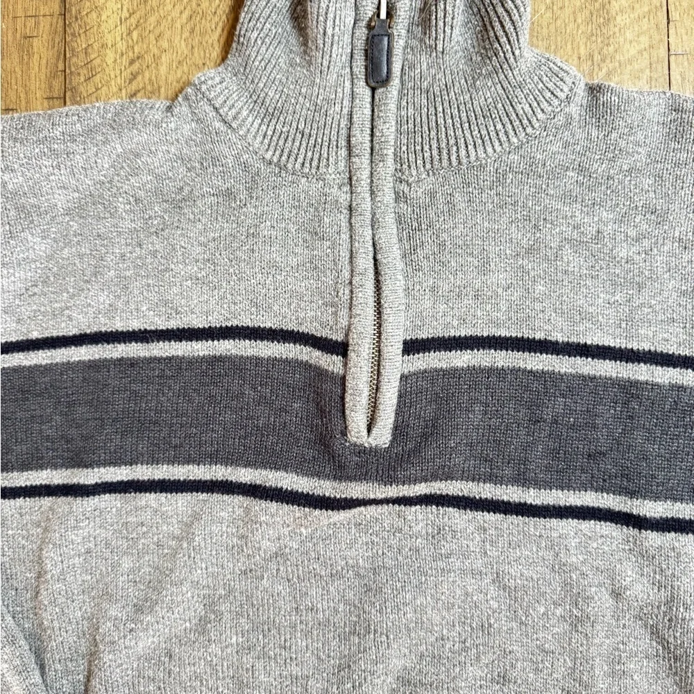 Oscar de la Renta Gray and Black Zip-Up Sweater